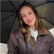 Doy clases de ayuda para mejorar el inglés de manera divertida. ¡Se trabajará duro pero no se hará agobiante!